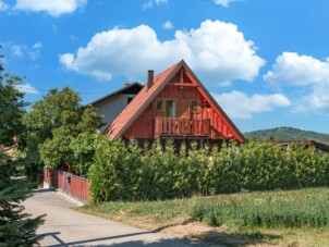 Hus med tre sovrum med terrass Oroslavje