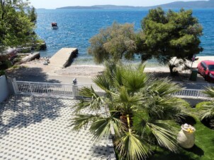 Lägenheter vid havet Brodarica