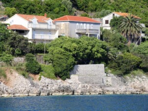 Studio lägenhet nära stranden Trpanj