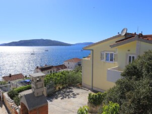 Lägenheter vid havet Okrug Donji