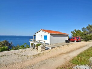 Lägenhet med tre sovrum nära stranden Cove Vela Borova