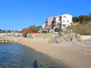 Lägenhet med två sovrum nära stranden Podgora