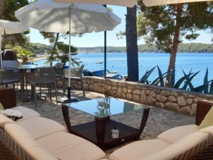 Studio lägenhet nära stranden Mali Lošinj