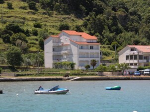 Lägenheter och rum vid havet Supetarska Draga - Donja