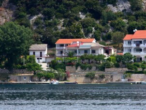 Lägenhet med ett sovrum nära stranden Supetarska Draga - Gornja