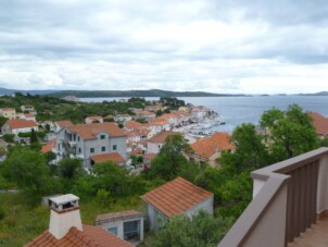 Lägenhet med två sovrum med terrass och havsutsikt Sali