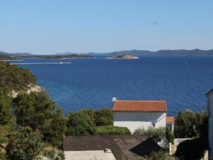 Lägenhet med två sovrum med terrass och havsutsikt Sali